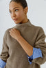Pullover with detachable cuff
