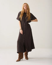 Load image into Gallery viewer, Summum Button Down Brown Dress
