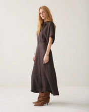 Load image into Gallery viewer, Summum Button Down Brown Dress
