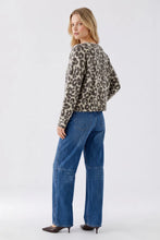 Load image into Gallery viewer, Leopard-Print Sweater
