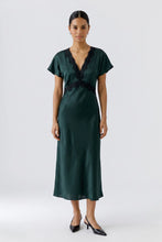 Load image into Gallery viewer, Oui Satin Lace Dress Green
