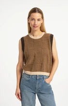 Load image into Gallery viewer, Vest in Otter Brown
